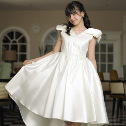 فستان سهرة بناتي بإطلالة ملكية وبتطريز فضي - 832