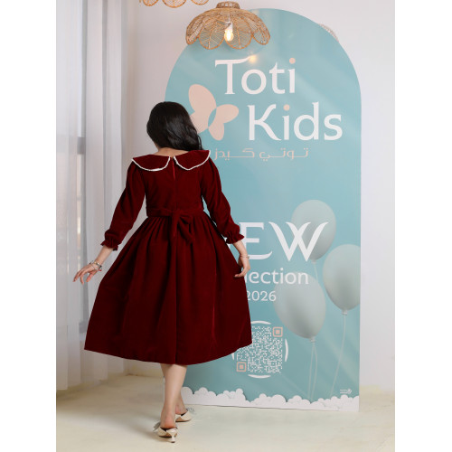 فستان بناتي مخمل عنابي بياقة لؤلؤ | فستان شتوي كلاسيكي - 1103 فستان بناتي مخمل عنابي بياقة لؤلؤ | فستان شتوي كلاسيكي - 1103