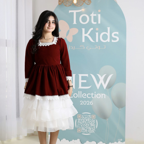 فستان بناتي مخمل بياقة دانتيل | فستان شتوي بطبقات تل - 1106 فستان بناتي مخمل بياقة دانتيل | فستان شتوي بطبقات تل - 1106