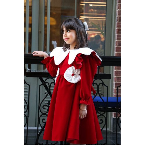 فستان بناتي مخمل أحمر بياقة وفيونكات بيضاء | فستان العيد الكلاسيكي - 1116 فستان بناتي مخمل أحمر بياقة وفيونكات بيضاء | فستان العيد الكلاسيكي - 1116