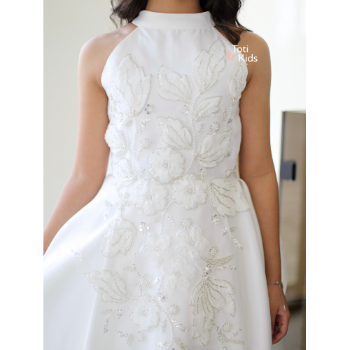 فستان بناتي أبيض بفيونكة خلفية وتطريز | فستان سهرة ملكي - 1036 فستان بناتي أبيض بفيونكة خلفية وتطريز | فستان سهرة ملكي - 1036