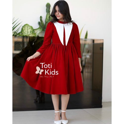 فستان بناتي مخمل أحمر بياقة كشكش | تصميم شتوي كلاسيكي - 1117 فستان بناتي مخمل أحمر بياقة كشكش | تصميم شتوي كلاسيكي - 1117