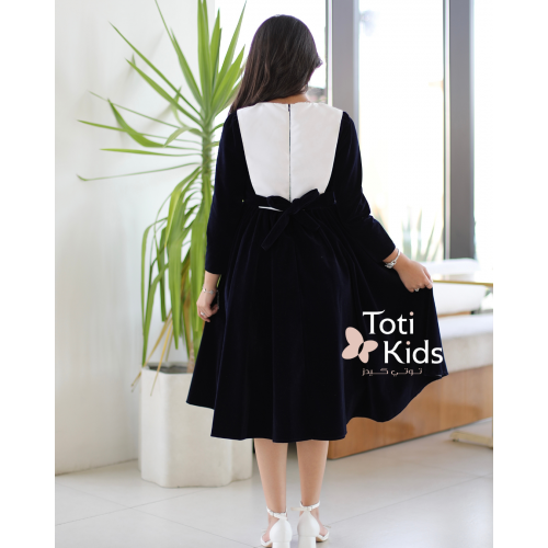 فستان بناتي مخمل بـلونين بصدر مطرز | تصميم شتوي بزهور - 1118 فستان بناتي مخمل بـلونين بصدر مطرز | تصميم شتوي بزهور - 1118