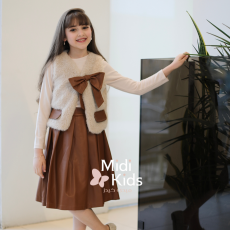 طقم بناتي بيج فاتح 3 قطع | جاكيت بفيونكة وجيوب وتيور - Mk25901 طقم بناتي بيج فاتح 3 قطع | جاكيت بفيونكة وجيوب وتيور - Mk25901