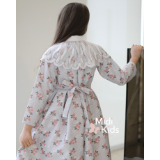 فستان بناتي مورد ناعم | فيونكة خصر أنيقة وتفاصيل رقبة ذانتيل - M3766