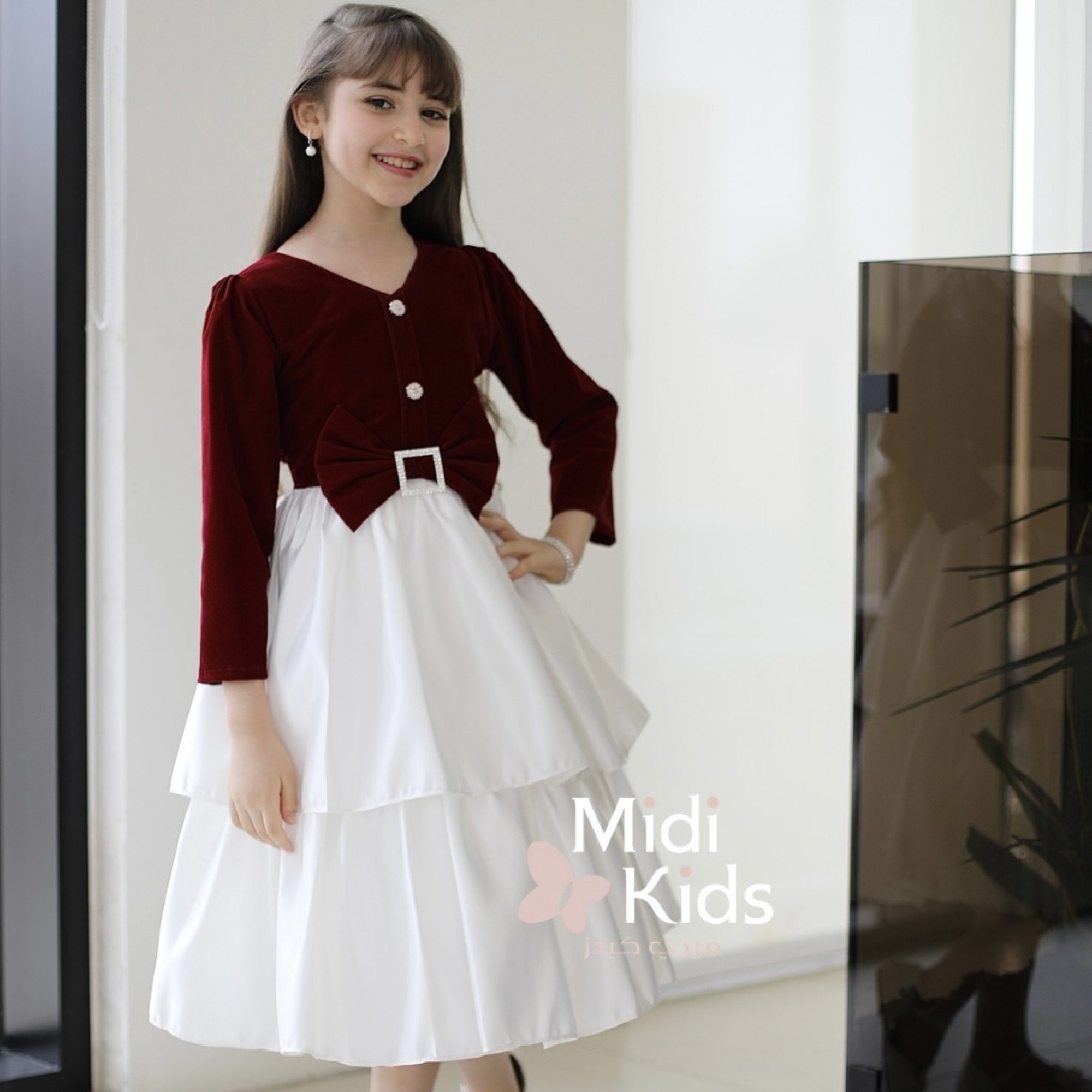 فستان بناتي مخمل أحمر | فيونكة خصر أنيقة وإكسسوار كريستالي - M3781