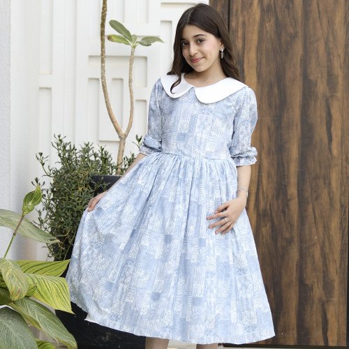 فستان بناتي فاخر مرصع بالفصوص اللامعة | سحر السماء حين تعانق النجوم - 1156 فستان بناتي فاخر مرصع بالفصوص اللامعة | سحر السماء حين تعانق النجوم - 1156