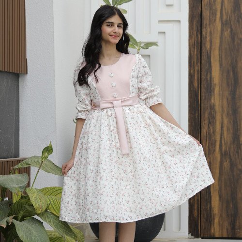 فستان بناتي زهور وردي بفيونكة خصر حديثة وتصميم فريد | سحر التجدد - 1191 فستان بناتي زهور وردي بفيونكة خصر حديثة وتصميم فريد | سحر التجدد - 1191