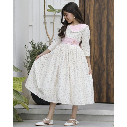 فستان بناتي زهور وردي بياقة دلعة وحزام أنيق | سحر الأنوثة في إطلالة أميرتك - 1153 فستان بناتي زهور وردي بياقة دلعة وحزام أنيق | سحر الأنوثة في إطلالة أميرتك - 1153