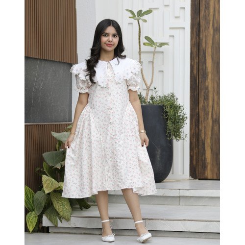 فستان بناتي مورد بياقة مرصعة وأزرار لؤلؤ | حديقة من الأناقة وبريق اللؤلؤ - 1181 فستان بناتي مورد بياقة مرصعة وأزرار لؤلؤ | حديقة من الأناقة وبريق اللؤلؤ - 1181