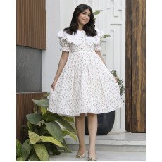 فستان بناتي مورد بطبقات | تصميم زهور الربيع بياقة مرصعة - 1180