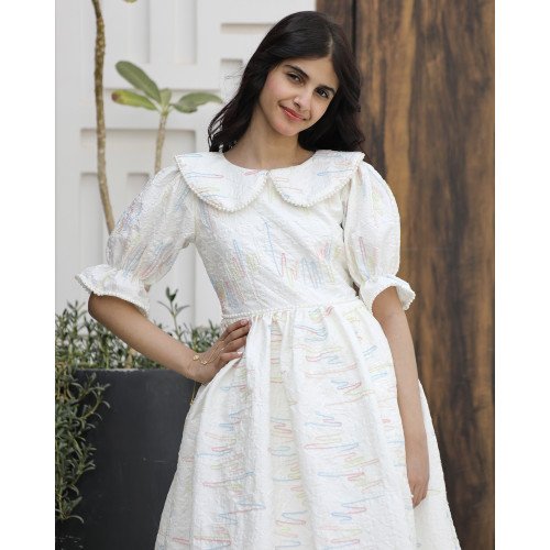 فستان بناتي ملكي مستوحى من المهرجانات | تصميم خطوط ملونة وخصر مرصع - 1144 فستان بناتي ملكي مستوحى من المهرجانات | تصميم خطوط ملونة وخصر مرصع - 1144