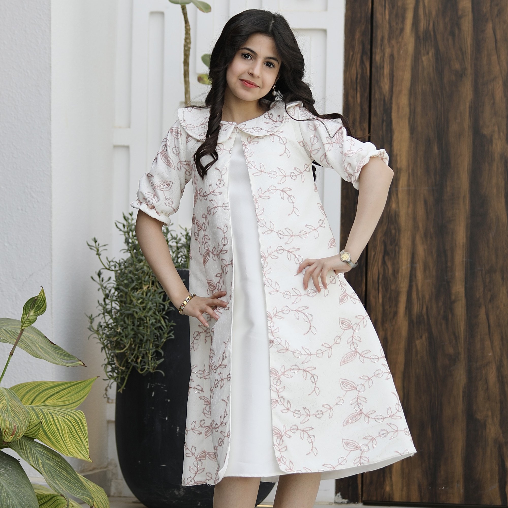 طقم فستان بناتي قطعتين | جاكيت مطرز روز وفستان ميكادو - 1184