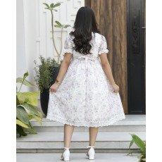 فستان بناتي ورود زهرية بفيونكات خصر وأزرار مرصعة - M3735 فستان بناتي ورود زهرية بفيونكات خصر وأزرار مرصعة - M3735