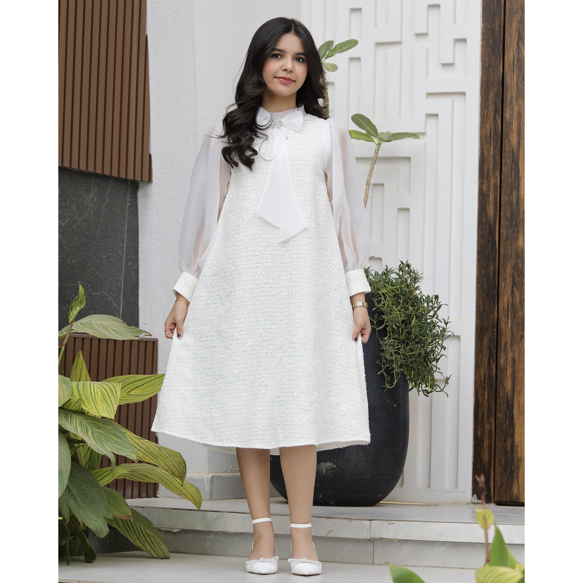 فستان بناتي فاخر بفيونكة رقبة ذيلية وأكمام شفافة - M3805