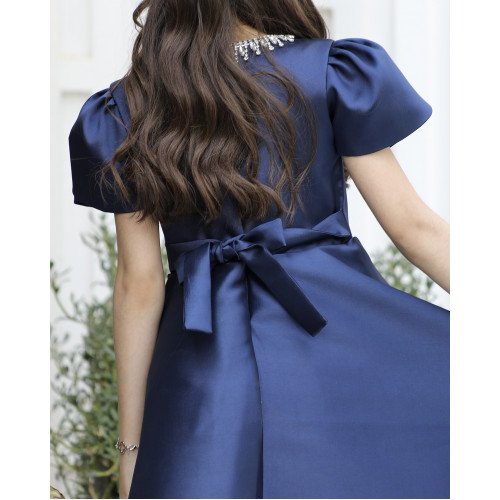 فستان بناتي سهرة ميكادو كحلي باكسسوار رقبة وأكمام مبتكرة - m3797 فستان بناتي سهرة ميكادو كحلي باكسسوار رقبة وأكمام مبتكرة - m3797