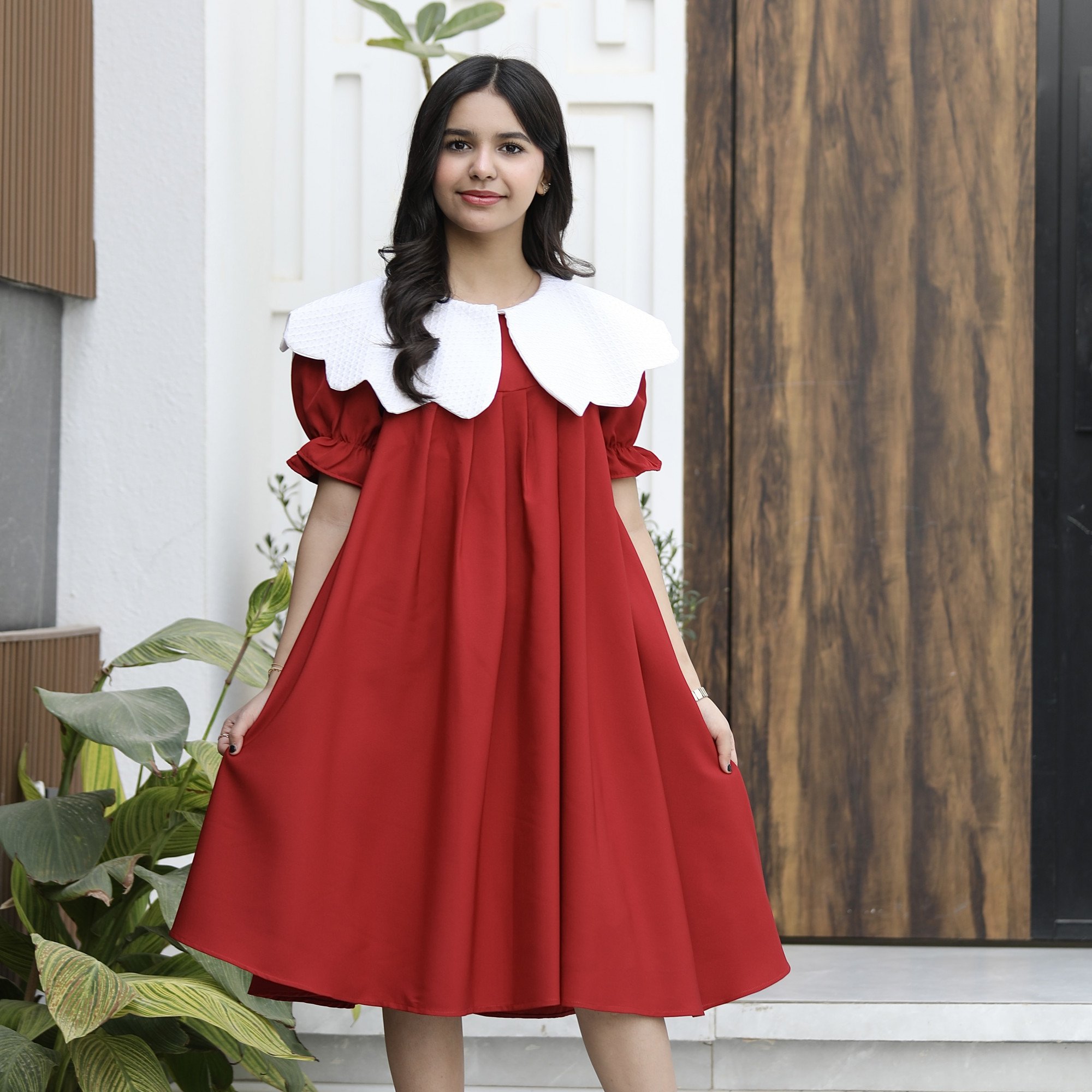 فستان بناتي كلوش واسع بياقة جاكار | ألوان (أحمر، عودي، ليموني) - 1160