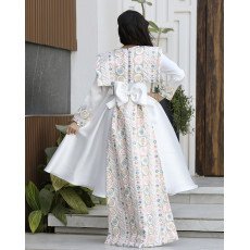 فستان بناتي ميكادو بتطريز دلعة ملونة وذيل طويل مطرز - m3802