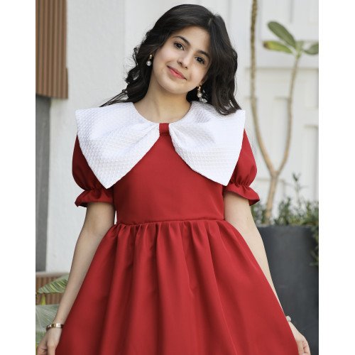 فستان بناتي أحمر بياقة فيونكة ضخمة وكشكشة سفلية | ألوان (أحمر، عودي، ليموني) - 1172 فستان بناتي أحمر بياقة فيونكة ضخمة وكشكشة سفلية | ألوان (أحمر، عودي، ليموني) - 1172