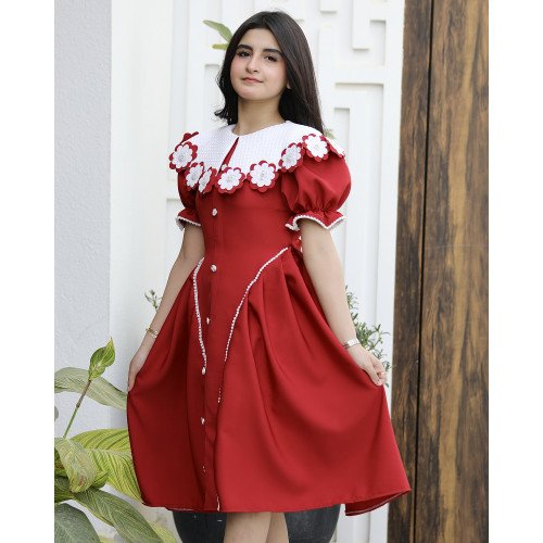 فستان بناتي أحمر مرصع بالفصوص وأزرار أمامية | ألوان (أحمر، عودي) - 1176