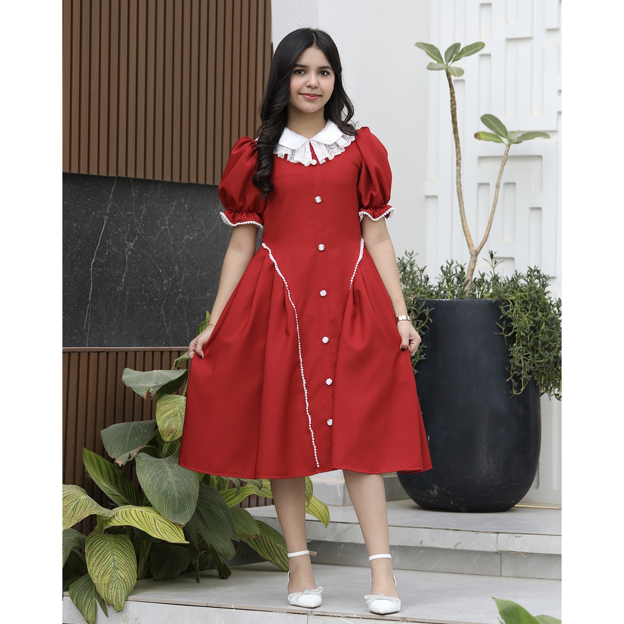 فستان بناتي الأحمر مرصع بالفصوص وأزرار أمامية فاخرة - 1161