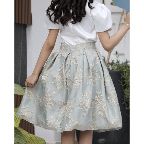 طقم بناتي تيور جاكار بفيونكات وأكمام مبتكرة واكسسوار رقبة - M3794 طقم بناتي تيور جاكار بفيونكات وأكمام مبتكرة واكسسوار رقبة - M3794