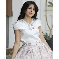 طقم بناتي تيور مورد بفيونكات وبلوزة بأكمام مفتوحة واكسسوار رقبة - M3795