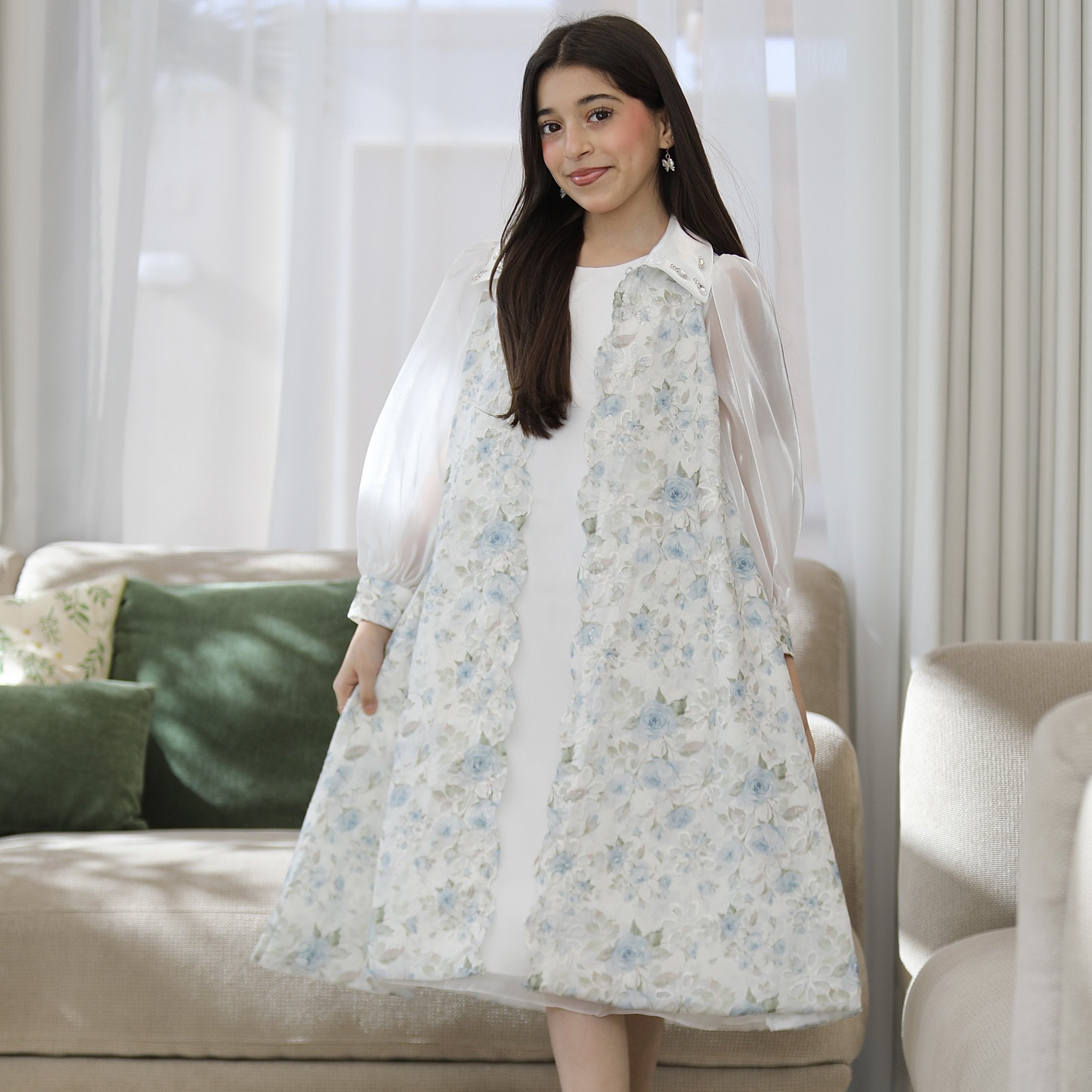 طقم بناتي فستان وجاكيت مشجر سماوي بأكمام شفافة واكسسوار رقبة - M3825