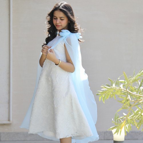 فستان بناتي مطرز ورود كبيرة وفيونكات فراشة سماويه | تصميم ملكي - 1201 فستان بناتي مطرز ورود كبيرة وفيونكات فراشة سماويه | تصميم ملكي - 1201