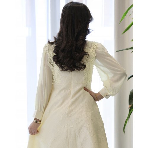 فستان بناتي ليموني بنقوش وكلفة بيضاء وأكمام شفافة - kj2100