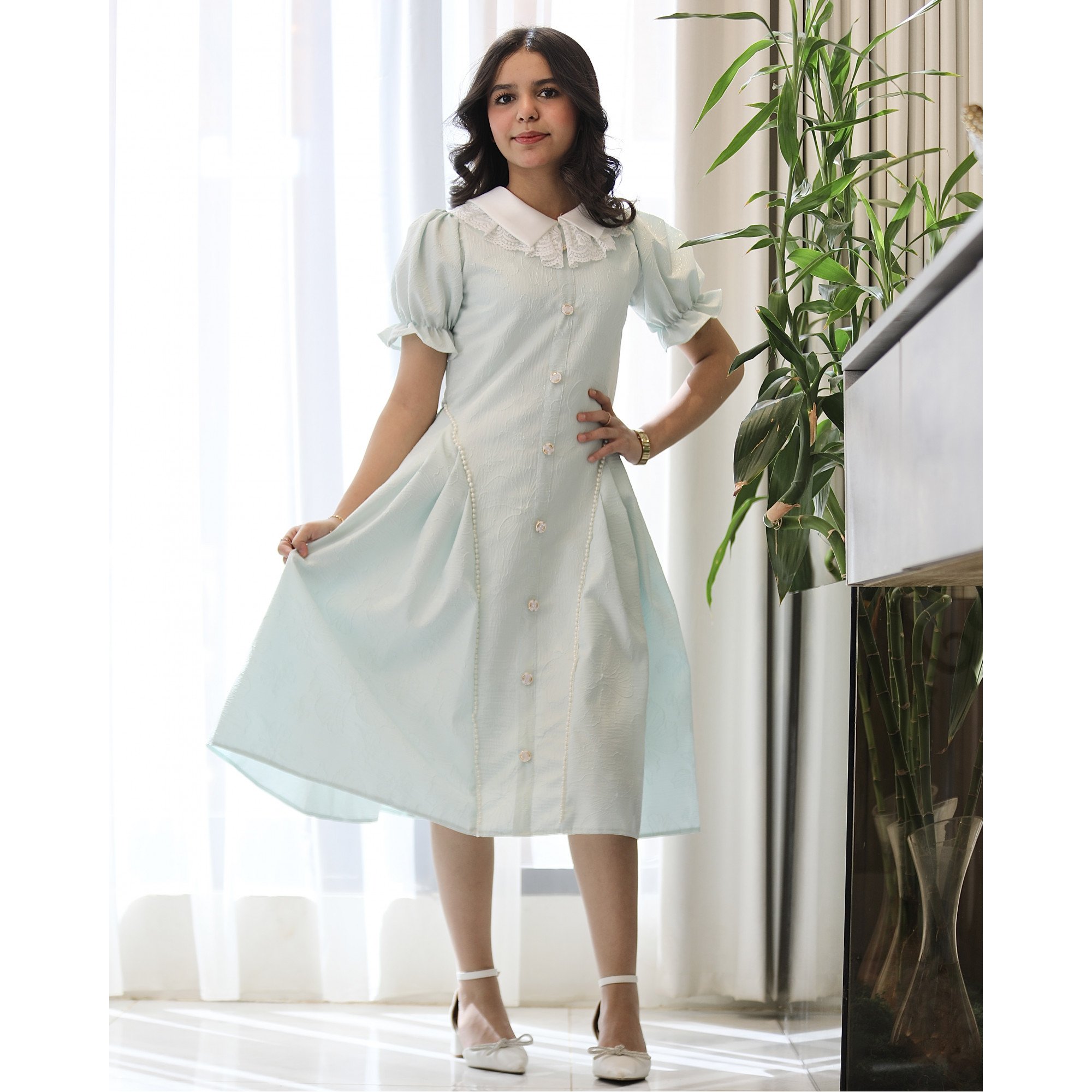 فستان بناتي سماوي مرصع باللؤلؤ بياقة دلعة وكلفة راقية - 1223