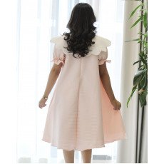 فستان بناتي مخطط بتصميم خصر مفتوح ودلعة بيضاء راقية - 1226 فستان بناتي مخطط بتصميم خصر مفتوح ودلعة بيضاء راقية - 1226