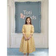 فستان بناتي أصفر مشجر بياقة لؤلؤ وكسرات راقية - 1130 فستان بناتي أصفر مشجر بياقة لؤلؤ وكسرات راقية - 1130