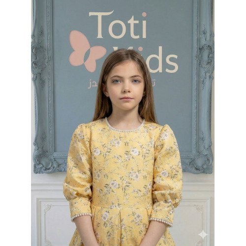 فستان بناتي أصفر مشجر بياقة لؤلؤ وكسرات راقية - 1130 فستان بناتي أصفر مشجر بياقة لؤلؤ وكسرات راقية - 1130