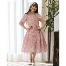 فستان بناتي بنقوش وأكمام فراشة مرصعة باللؤلؤ | لون لحمي واصفر - kj2103 فستان بناتي بنقوش وأكمام فراشة مرصعة باللؤلؤ | لون لحمي واصفر - kj2103