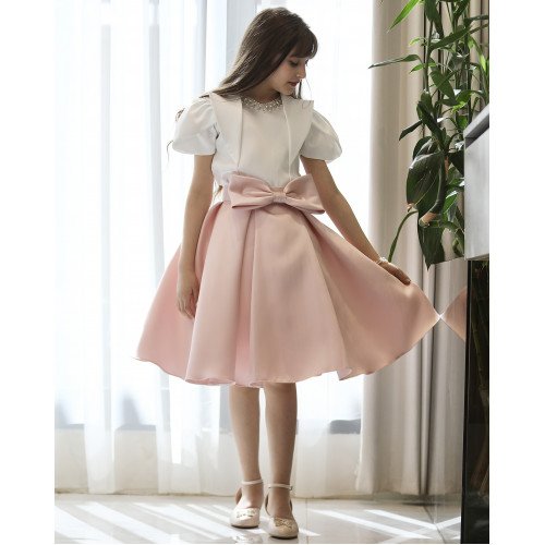 طقم بناتي تيور لحمي بفيونكة خصر وبلوزة مرصعة باكسسوار - M3807 طقم بناتي تيور لحمي بفيونكة خصر وبلوزة مرصعة باكسسوار - M3807