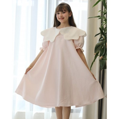 فستان بناتي مشجر ورود بتصميم خصر مفتوح ودلعة بيضاء - 1200 فستان بناتي مشجر ورود بتصميم خصر مفتوح ودلعة بيضاء - 1200