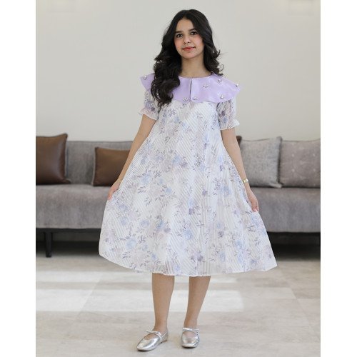 فستان بناتي مشجر بنفسجي بياقة مرصعة بالإكسسوار اللامع - M3811 فستان بناتي مشجر بنفسجي بياقة مرصعة بالإكسسوار اللامع - M3811