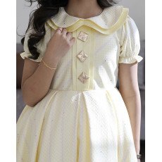 فستان بناتي أصفر للعيد مخطط بياقة مزدوجة وأزرار ديكور فاخرة - 1227