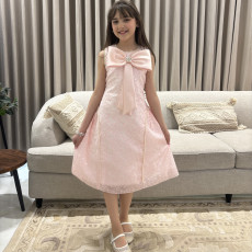 فستان بناتي وردي بفيونكة صدر ضخمة وتطريز لؤلؤ ملكي - M3880