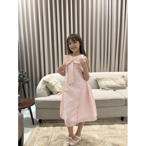 فستان بناتي وردي بفيونكة صدر ضخمة وتطريز لؤلؤ ملكي - M3880