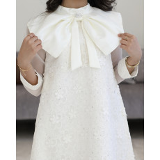 فستان بناتي دانتيل أبيض بفيونكة رقبة ضخمة وأكمام شفافة طويلة - 1207