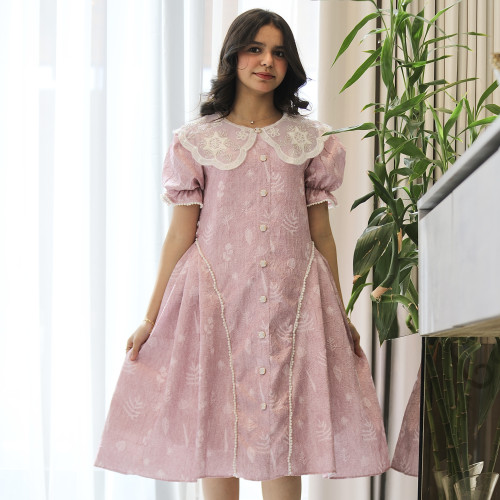 فستان بناتي روز مشجر بأوراق الشجر بياقة كلفة لؤلؤ وتحديد جانبي - 1213