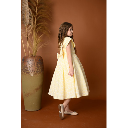 فستان أصفر بناتي أنيق بتصميم كلاسيكي - 734 فستان أصفر بناتي أنيق بتصميم كلاسيكي - 734