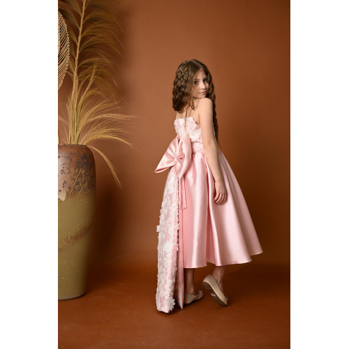 فستان سهرة بناتي مع ذيل طويل بتصميم فاخر - 800 فستان سهرة بناتي مع ذيل طويل بتصميم فاخر - 800