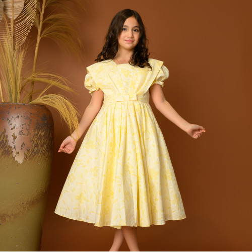 فستان بناتي أنيق بتصميم ناعم مع اكمام منفوشة - 691 فستان بناتي أنيق بتصميم ناعم مع اكمام منفوشة - 691