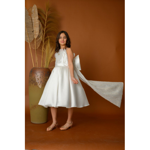 فستان بناتي سهرة بتصميم ذيل وتطريز ناعم - M3605 فستان بناتي سهرة بتصميم ذيل وتطريز ناعم - M3605