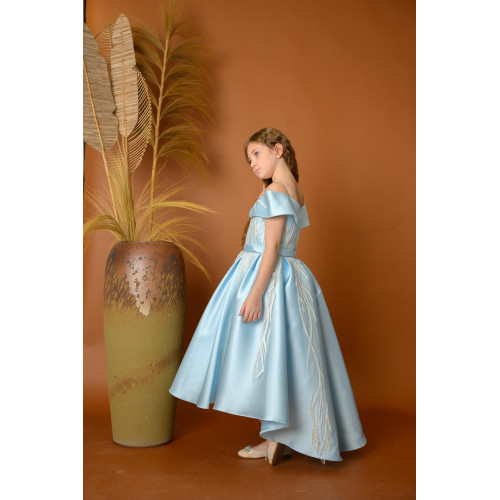 فستان بناتي سهرة 3 الوان بأكتاف مكشوفة بتصميم ملكي - M3609