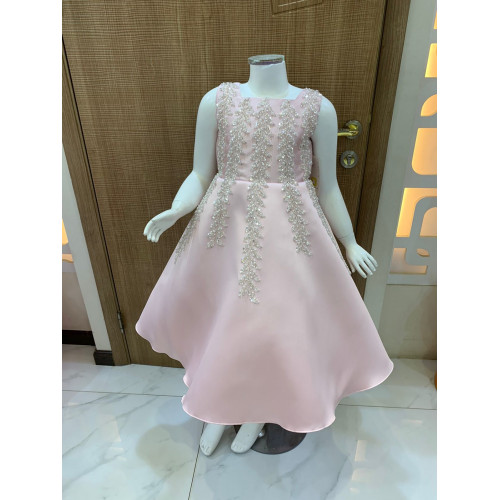 فستان سهرة بناتي فاخر بتطريز فضي | متوفر بثلاثة ألوان - M3580 فستان سهرة بناتي فاخر بتطريز فضي | متوفر بثلاثة ألوان - M3580