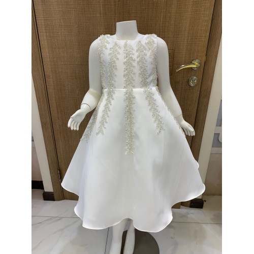 فستان سهرة بناتي فاخر بتطريز فضي | متوفر بثلاثة ألوان - M3580 فستان سهرة بناتي فاخر بتطريز فضي | متوفر بثلاثة ألوان - M3580